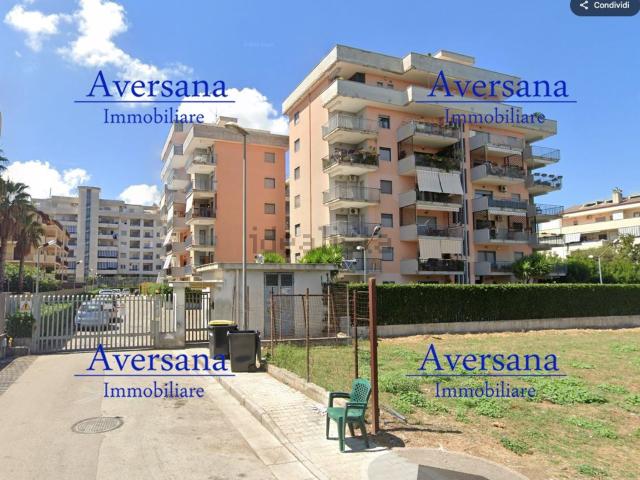 Appartamento in vendita di 125 m² in Via Salvo d&apos Acquisto, 152
