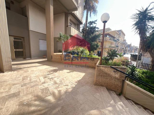Appartamento in vendita di 125 m² in Via San Anna, 1