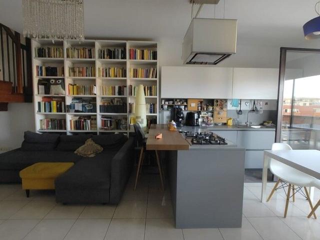 Appartamento in vendita di 125 m² in Via San Giovanni da Capestrano