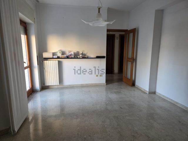 Appartamento in vendita di 125 m² in Via Sandro Pertini, 15
