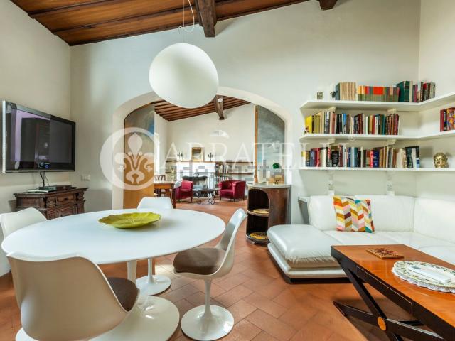 Appartamento in vendita di 125 m² in Via Santo Spirito, 27