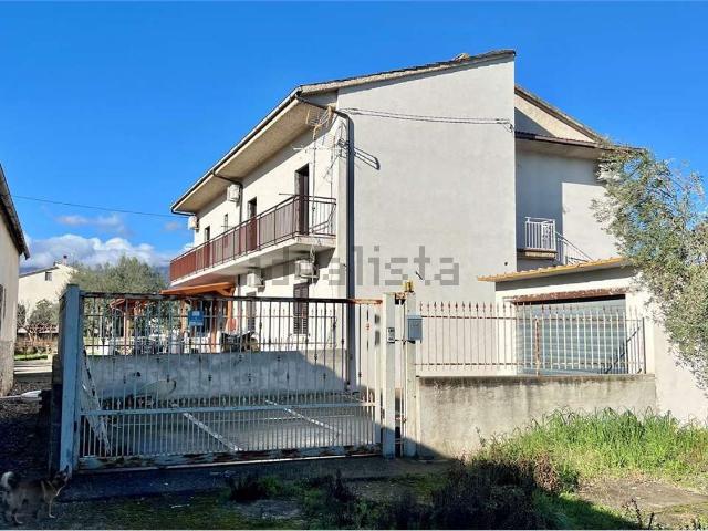 Appartamento in vendita di 125 m² in Via Silvio Pellico, 1