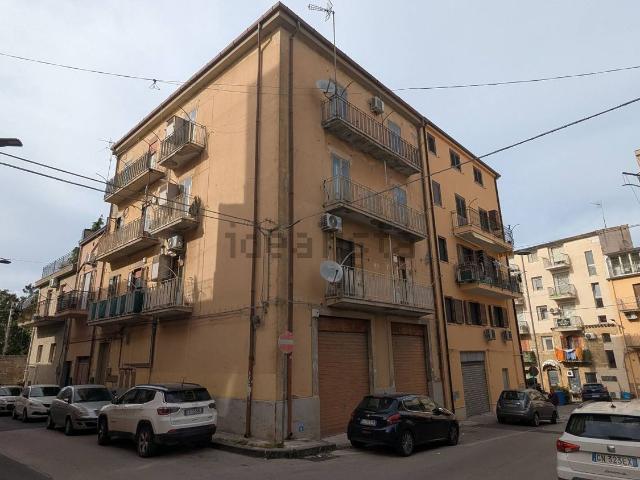 Appartamento in vendita di 125 m² in Via Silvio Pellico