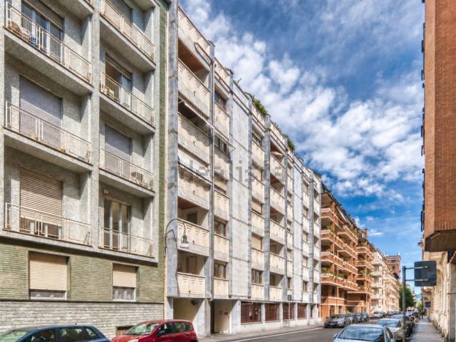 Appartamento in vendita di 125 m² in Via Susa, 40