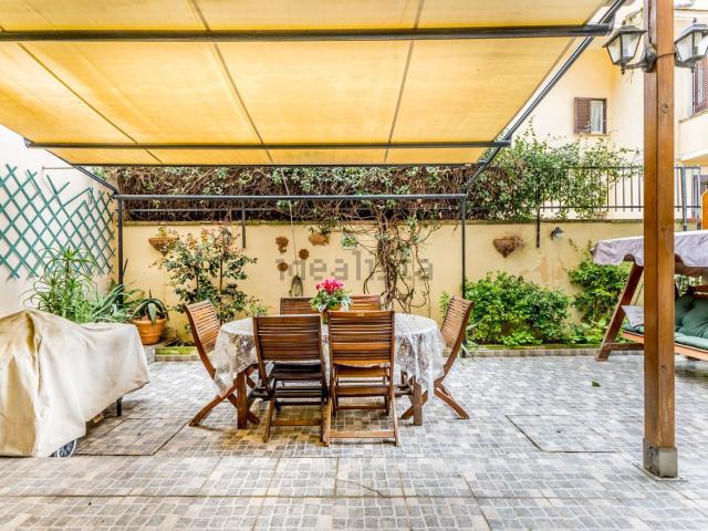 Appartamento in vendita di 125 m² in Via Paolo V