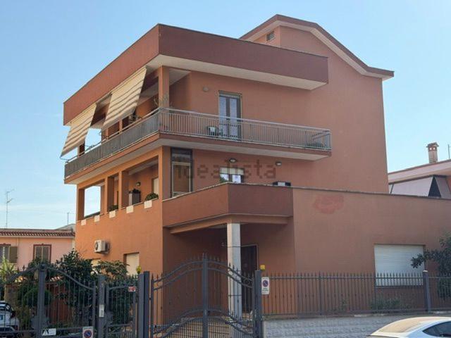 Appartamento in vendita di 125 m² in Via Piemonte, 11