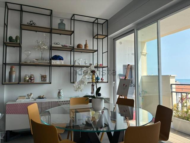 Appartamento in vendita di 125 m² in Via Piemonte