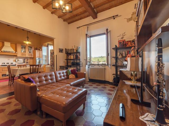 Appartamento in vendita di 125 m² in Via Roma