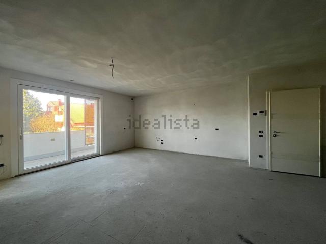 Appartamento in vendita di 125 m² in Via Roma