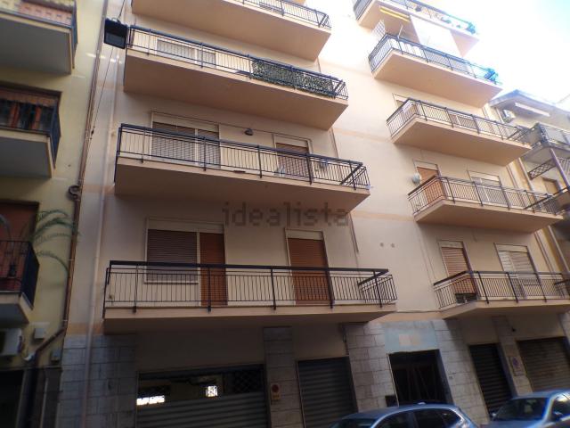 Appartamento in vendita di 125 m² in Via Raffaele Valensise, 26