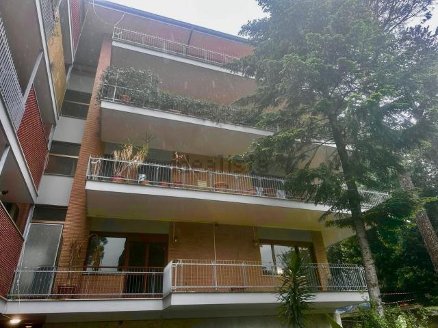 Appartamento in vendita di 125 m² in Via Riccardo Zandonai