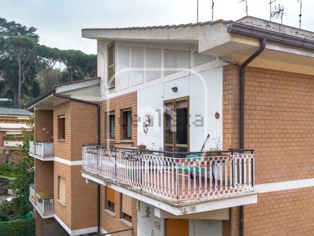 Appartamento in vendita di 125 m² in Via Telegono