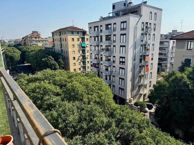 Appartamento in vendita di 125 m² in Via Teodosio