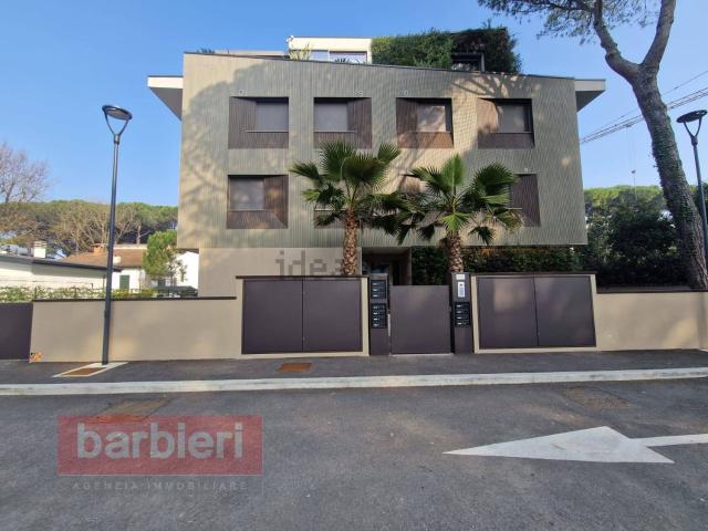 Appartamento in vendita di 125 m² in Via Tiziano, 14