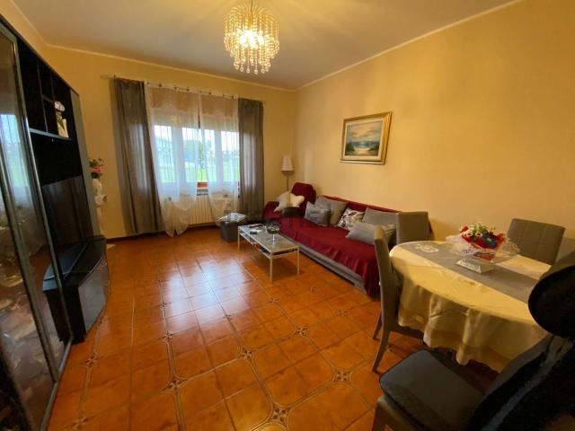 Appartamento in vendita di 125 m² in Via Traiano, 11