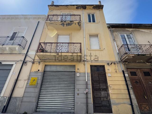 Appartamento in vendita di 125 m² in Via Umberto I, 401