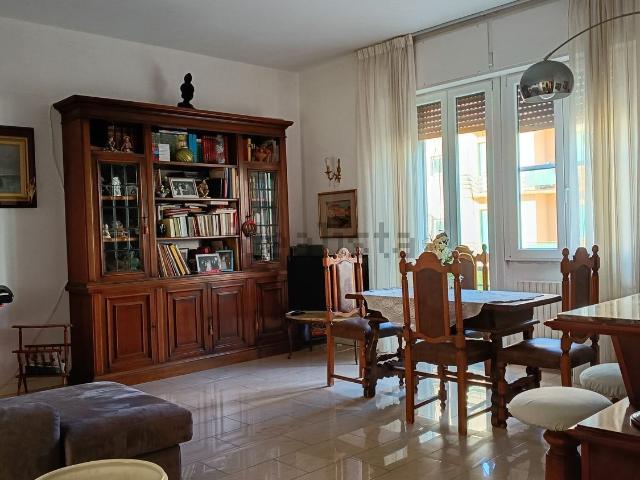 Appartamento in vendita di 125 m² in Via Umberto Lusena