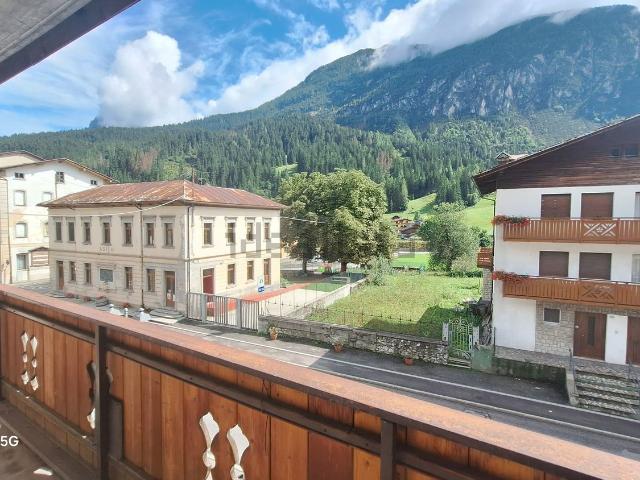 Appartamento in vendita di 125 m² in Via Udine