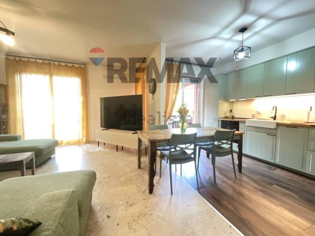Appartamento in vendita di 125 m² in Via Valera, 31