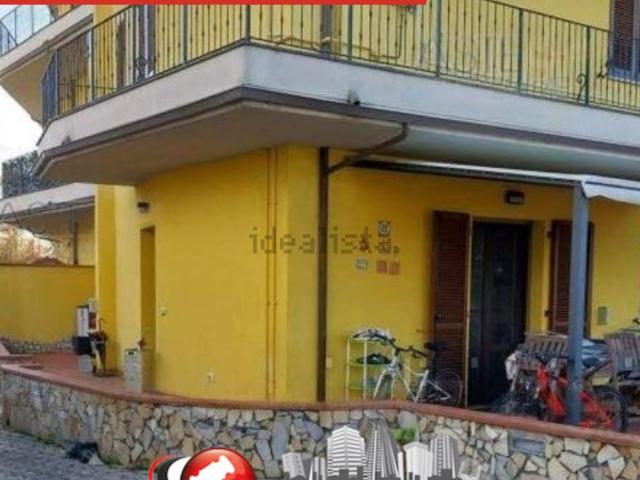 Appartamento in vendita di 125 m² in Via Vetriano