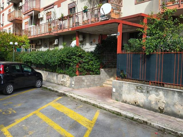Appartamento in vendita di 125 m² in Via Vincenzo Petrigni, 11
