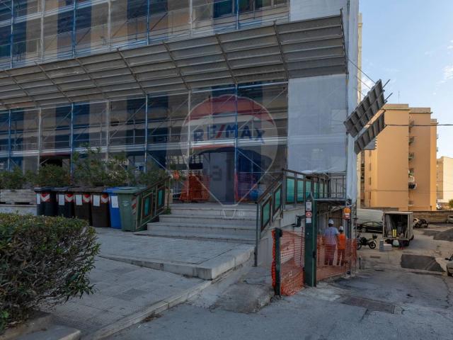 Appartamento in vendita di 125 m² in Viale Teracati, 110