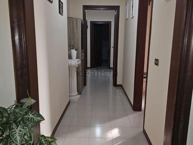 Appartamento in vendita di 125 m² in Viale della Marina Russa