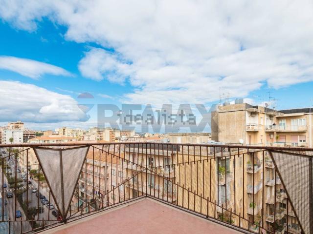 Appartamento in vendita di 125 m² in Viale Mario Milazzo, 82