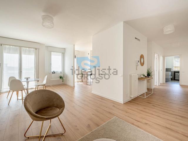 Appartamento in vendita di 125 m² in Viale Monte Grappa