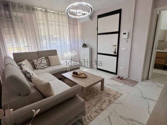 Appartamento in vendita di 125 m² in Viale Nerone, 41