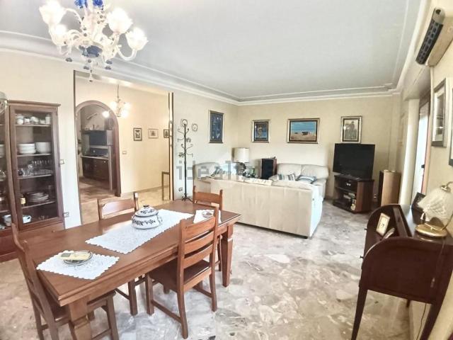 Appartamento in vendita di 125 m² in Viale Strasburgo, 278