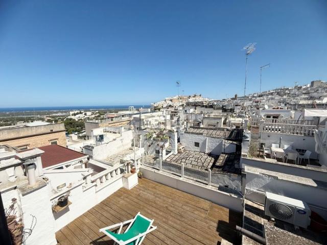 Appartamento in vendita di 125 m² in Vico Aurelio Saffi, 2
