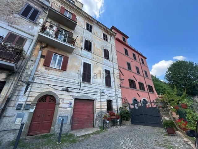 Appartamento in vendita di 125 m² in Borgo Missori, 43