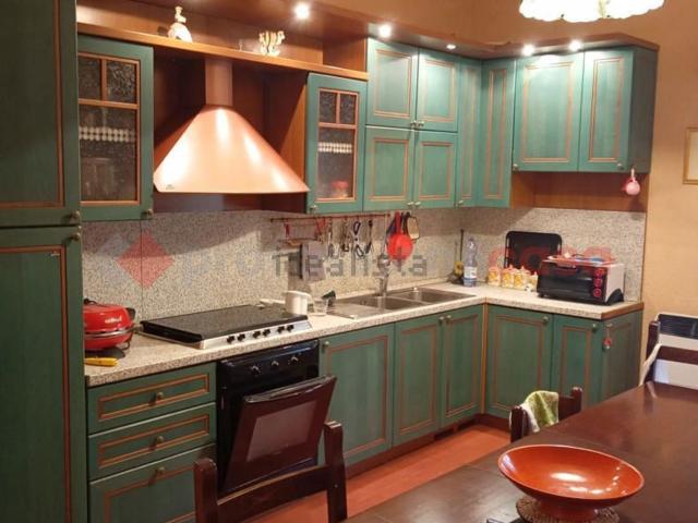 Appartamento in vendita di 125 m² in Contrada le Selve, 11