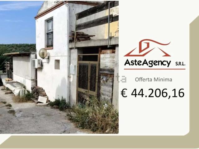 Appartamento in vendita di 125 m² in Contrada Piane, 54