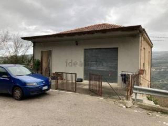 Appartamento in vendita di 125 m² in Contrada Sceti, 412