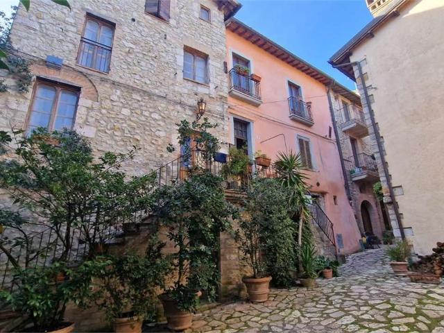 Appartamento in vendita di 125 m² in Frazione Villa San Faustino