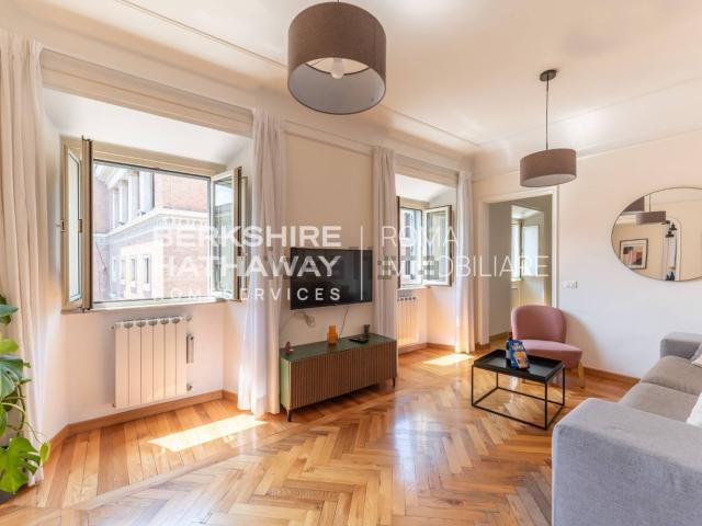 Appartamento in vendita di 125 m² in Piazza Benedetto Cairoli