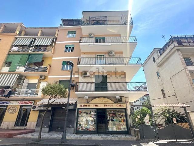 Appartamento in vendita di 125 m² in Piazza Bernardo Tanucci, 37