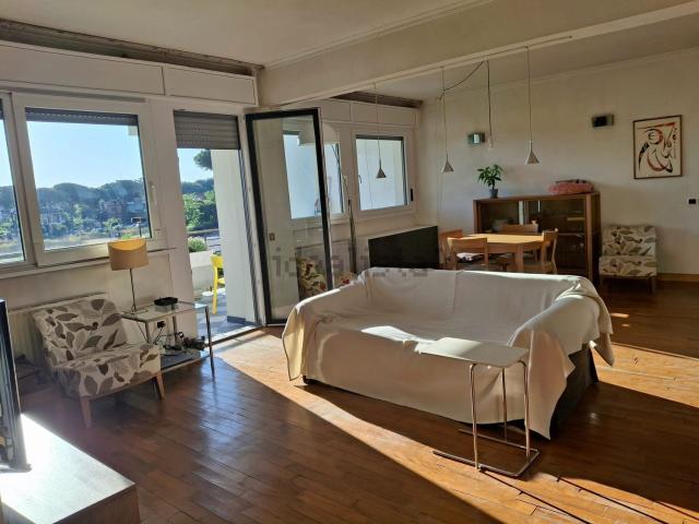 Appartamento in vendita di 125 m² in Piazza Giuseppe Frua