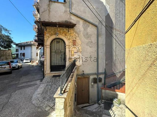 Appartamento in vendita di 125 m² in Piazza Giacomo Matteotti, 13