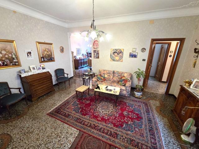 Appartamento in vendita di 125 m² in Piazza Giovanni Martinez, 8