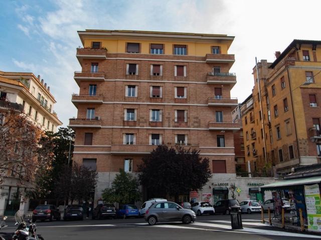 Appartamento in vendita di 125 m² in Piazza Lecce, 11