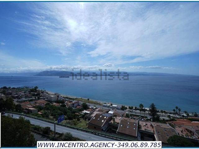 Appartamento in vendita di 125 m² in Strada Panoramica dello Stretto, 2725