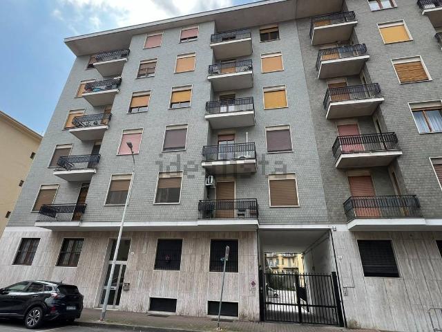 Appartamento in vendita di 126 m² in Via Cardinal Carlo Caselli, 4