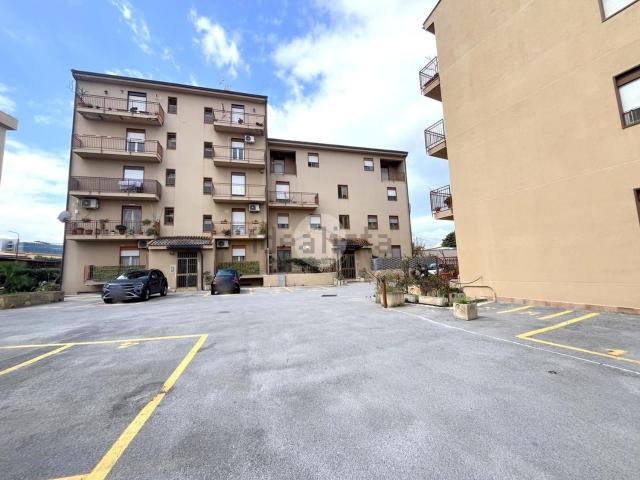 Appartamento in vendita di 126 m² in Via Carlo del Prete, 48
