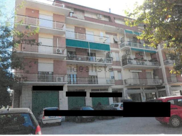 Appartamento in vendita di 126 m² in Via Castelfidardo