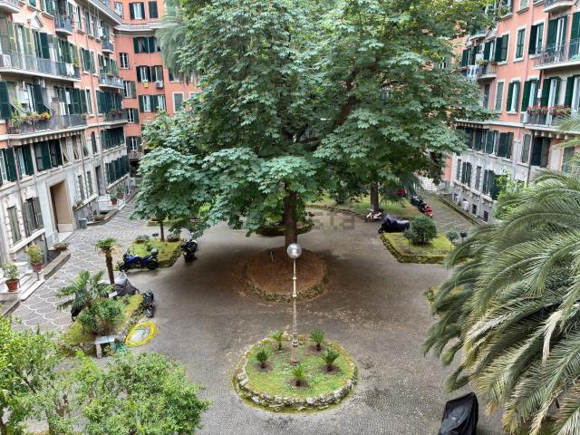 Appartamento in vendita di 126 m² in Via Chiana, 48