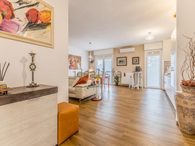Appartamento in vendita di 126 m² in Via Amedeo Sommovigo, 33