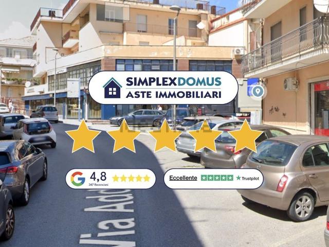 Appartamento in vendita di 126 m² in Via Antonio Rende